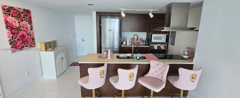 Apartment for rent at Icon Brickell Tower II 4205