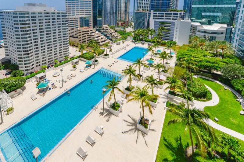 Condo for sale at The Plaza Tower I 1905