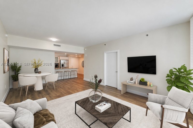 Condo for sale at The Plaza Tower I 1905