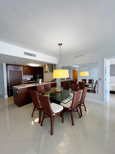 Apartment for rent at Icon Brickell Tower II 1605