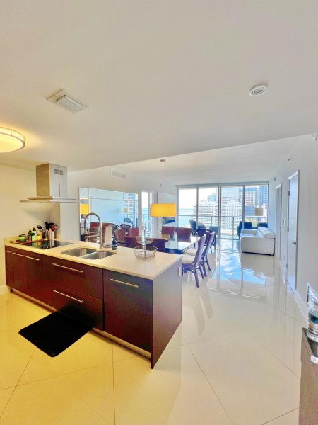 Apartment for rent at Icon Brickell Tower II 1605