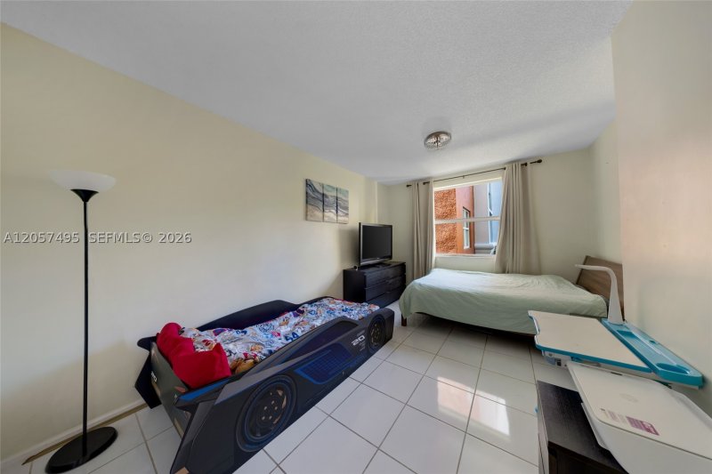 Apartment for rent at Porto Bellagio 4301