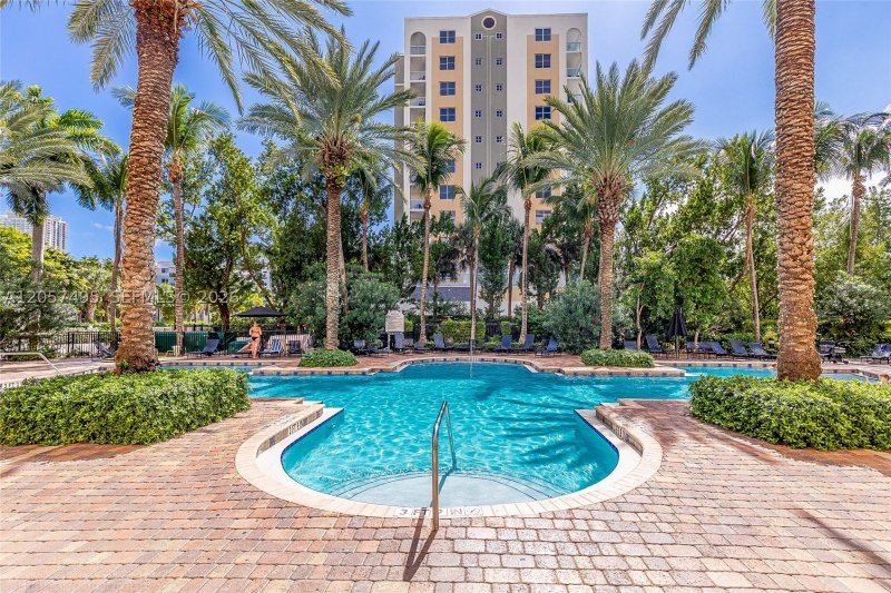 Apartment for rent at Porto Bellagio 4301