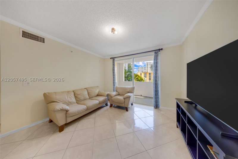 Apartment for rent at Porto Bellagio 4301
