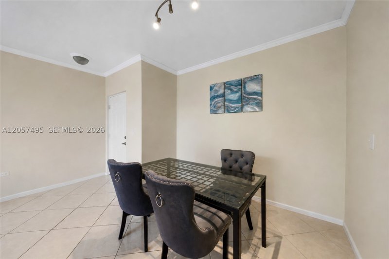 Apartment for rent at Porto Bellagio 4301
