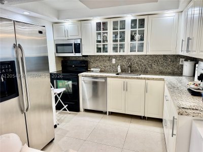 Comprar apartamento en Del Prado South Tower 1002