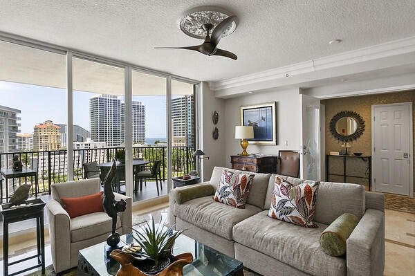 Jackson Tower Apt #1103f