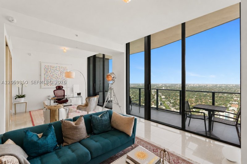 Comprar apartamento en Brickell Flatiron PH6106