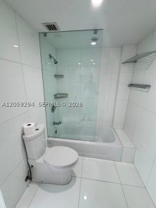 Aluguel de apartamento no Nirvana 2 C303