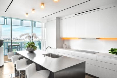 Comprar apartamento no Edition Residences 1602
