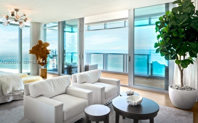 Condo for sale at Edition Residences 1602