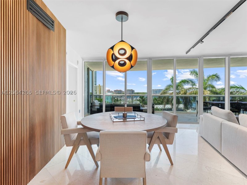 Apartment for rent at Murano Grande 808
