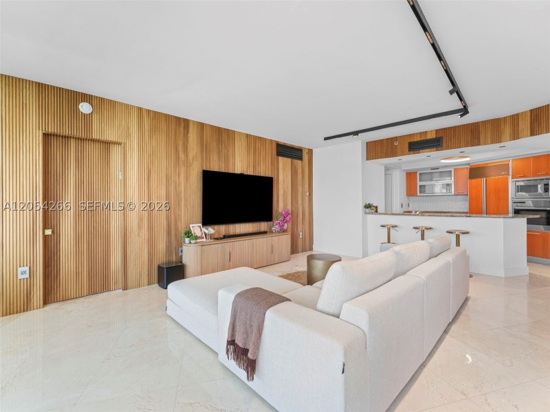 Apartment for rent at Murano Grande 808