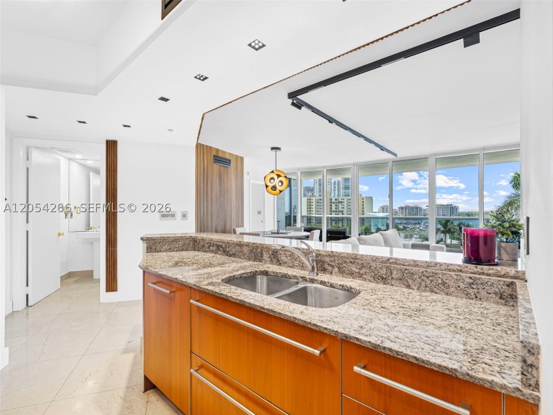 Apartment for rent at Murano Grande 808
