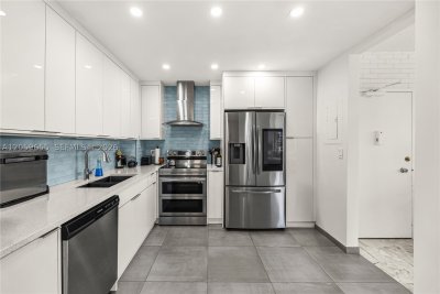 Comprar apartamento en The Hemispheres 5F