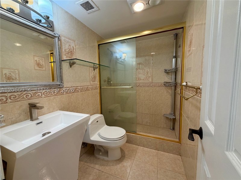 Apartment for rent at The Hemispheres 6N