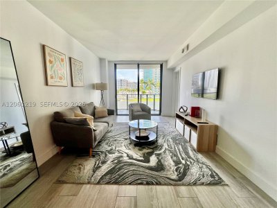 Comprar apartamento no Hyde Midtown 803