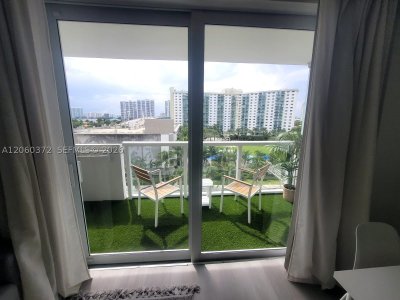 Comprar apartamento en Aventura Beach Club 632