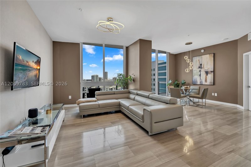 Condo for sale at Brickell Ten 2201