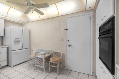 Comprar apartamento no Coral Ridge Towers North 618
