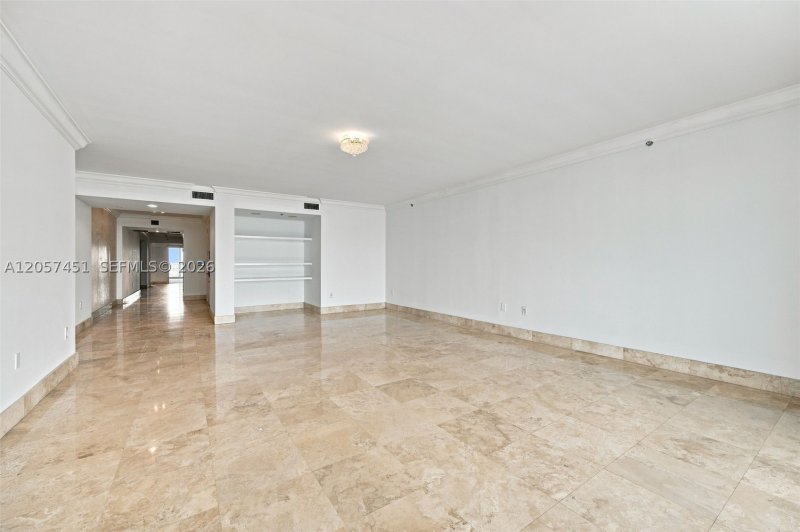 Condo for sale at Peninsula I 2104