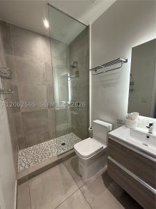 Comprar apartamento no Smart Brickell III 507