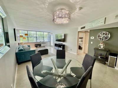 Comprar apartamento en East Point Towers 315