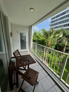 Comprar apartamento en East Point Towers 315