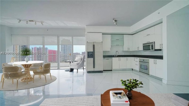 Property photo # 4