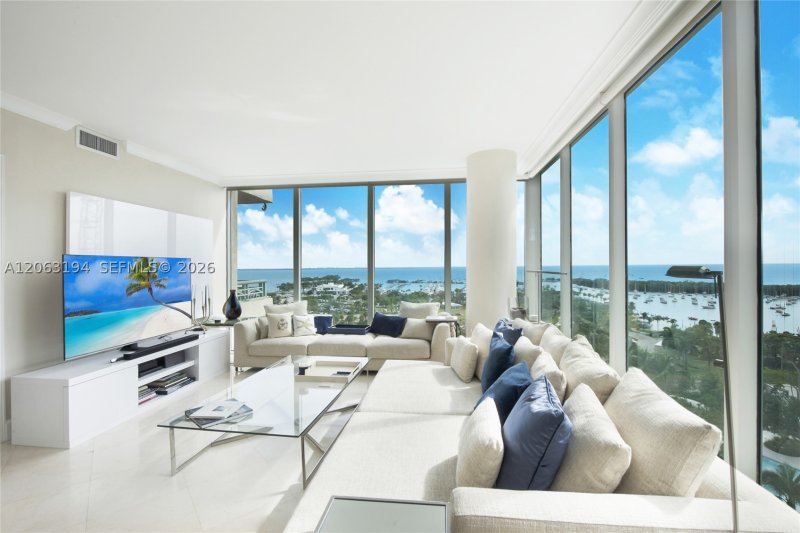 Apartment for rent at Ritz Carlton Coconut Grove 1003