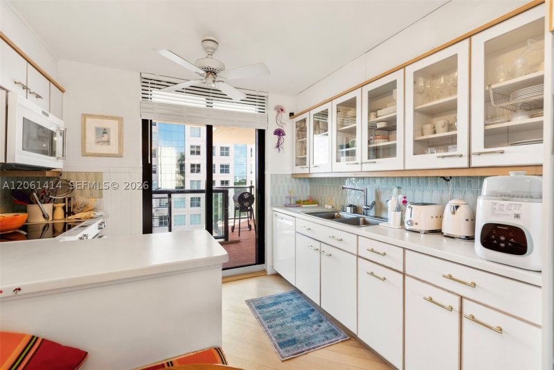 Apartment for rent at Coconut Grove Bayshore 11B