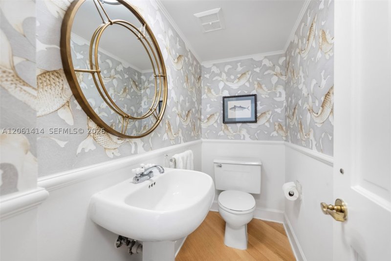 Apartment for rent at Coconut Grove Bayshore 11B
