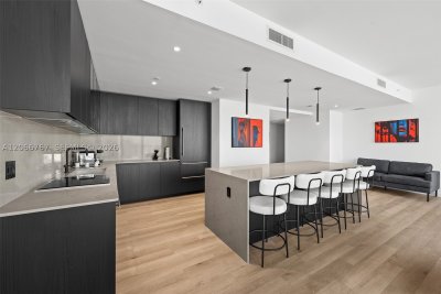 Aluguel de apartamento no E11EVEN Hotel & Residences 1701