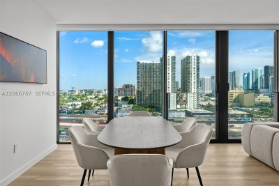 Aluguel de apartamento no E11EVEN Hotel & Residences 1701