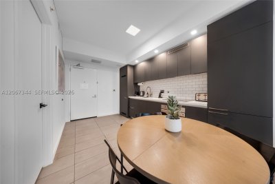Comprar apartamento en YotelPad Miami 3107