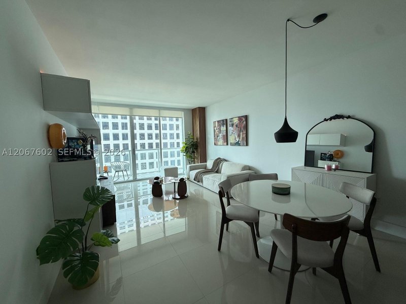Apartment for rent at 500 Brickell East Tower 2706