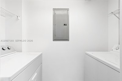 Comprar apartamento en The Collins Condo 1009