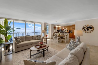 Aluguel de apartamento no Plaza South 14D