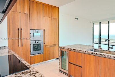Alquiler de apartamento en Una Residences at Brickell 1002