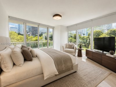 Comprar apartamento no Icon Brickell Tower II 411