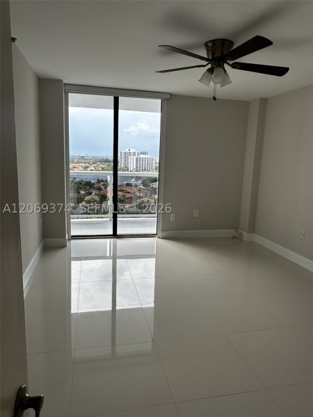 Condo for sale at Waterview 1749