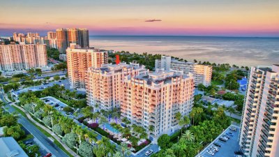Sapphire Condo Apt #1102S