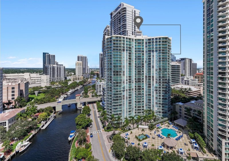 Condo for sale at Watergarden 2709