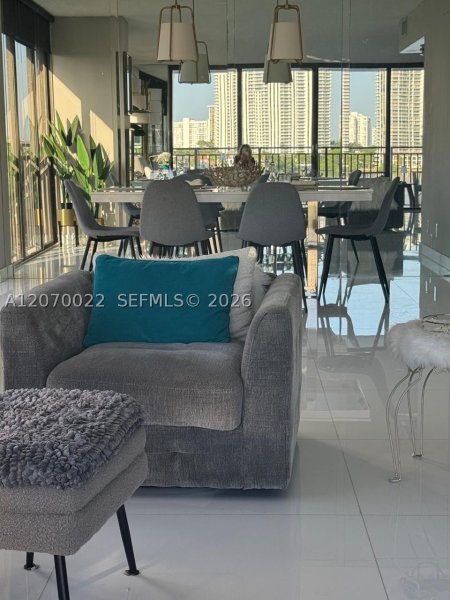 Alquiler de apartamento en Bay Country Club 6C