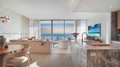 Comprar apartamento no Five Park Miami Beach 3605