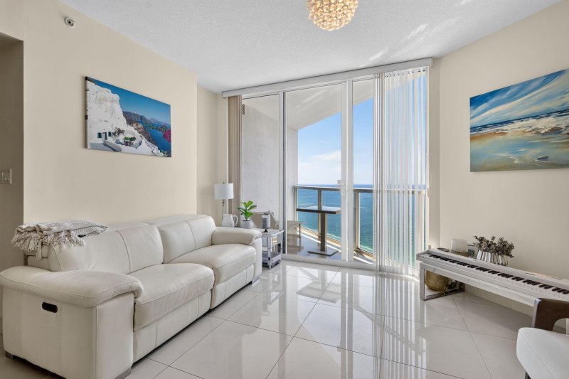 Comprar apartamento no La Perla 3509