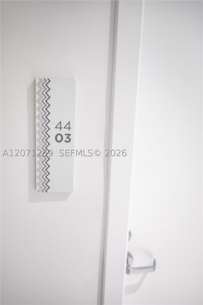 Comprar apartamento en Missoni Baia 4403