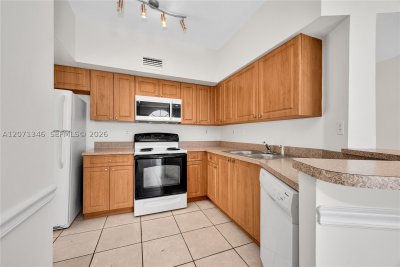 Aluguel de apartamento no University Inn 2413