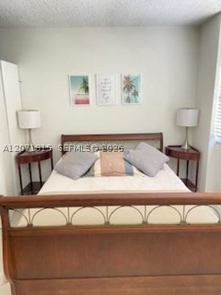 Apartment for rent at Four Ambassadors 809