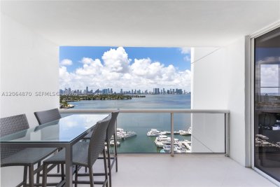 Comprar apartamento no Sunset Harbour North 2008
